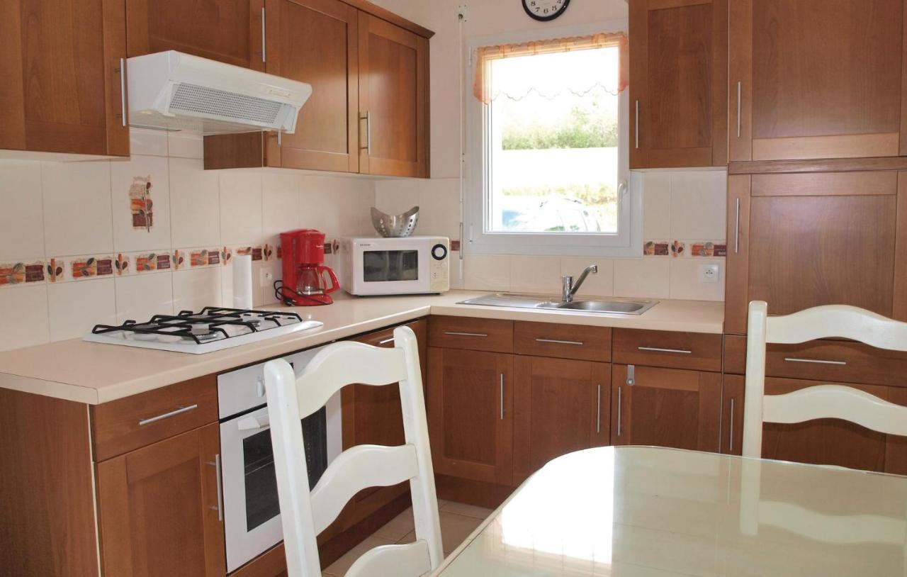 2 Bedroom Nice Home In Plestin Les Greves מראה חיצוני תמונה